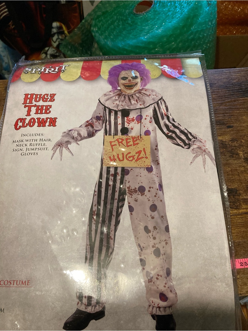Spirit adult Hugz the clown cosplay